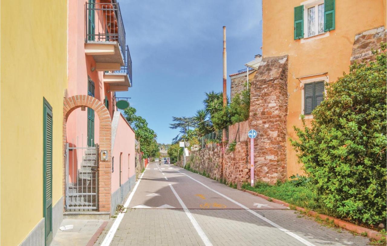 Apartamento Casa Delle Rondini Santo Stefano al Mare Exterior foto