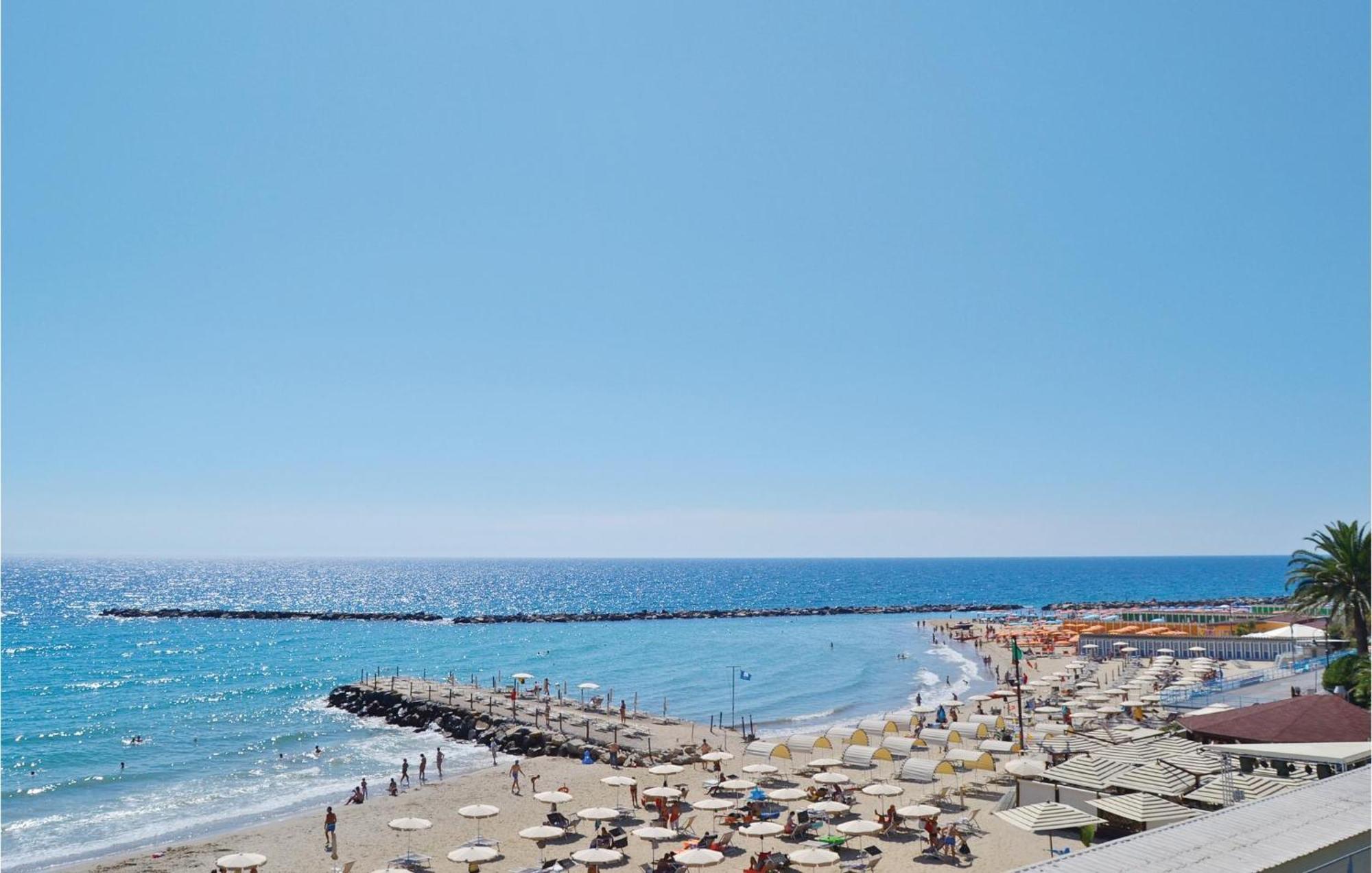 Apartamento Casa Delle Rondini Santo Stefano al Mare Exterior foto